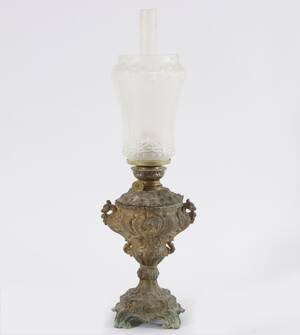 Bordsfotogenlampa, omkring år 1900