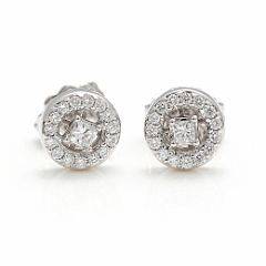 Et par diamantørestikker af 14 kt. hvidguld hver prydet med talrige brillantslebne diamanter. Ca. 2012. 2