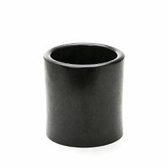 Penselbægre af hardwood, cylinderformet. 20. årh. H. 16. Diam. 15,5 cm.