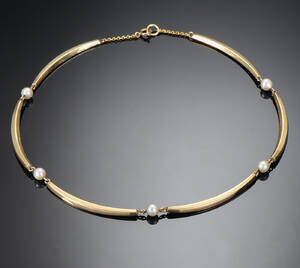 Perle halskæde af 14 kt guld