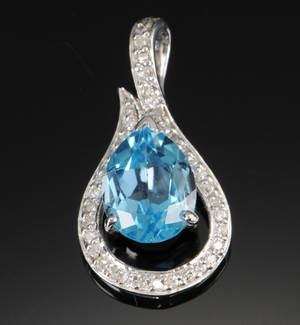 Topas- og diamantvedhæng