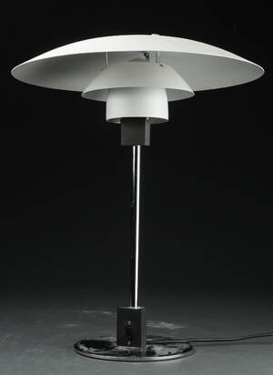 Poul Henningsen. PH43 bordlampe 