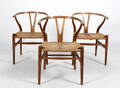 Hans J. Wegner. Sæt på tre Y- stole, model CH-24 3