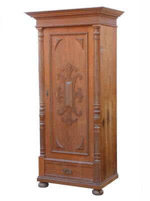 Klädskåp, nyrenässans, 1800-tales slut