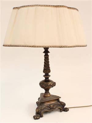 Bordslampa, patinerad mässing, barockstil