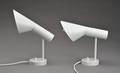 Arne Jacobsen 1902-1971. To AJ væglamper 2.