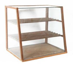 Monterskåp, 1900-talets första hälft