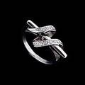 Ring 18 k vitguld diamanter
