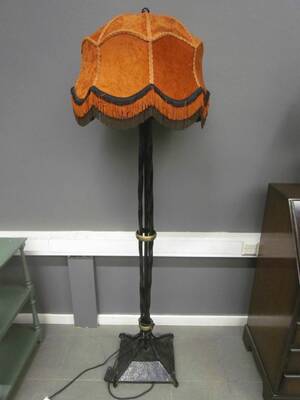 Golvlampa