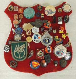 Pins  Märken
