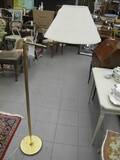 Golvlampa, Mässing
