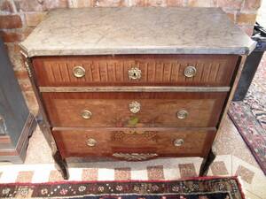 Byrå, Gustaviansk stil