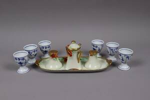 Äggkoppar samt kryddfat