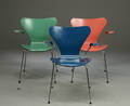Arne Jacobsen. 7er tre armstole, model 3207 3 