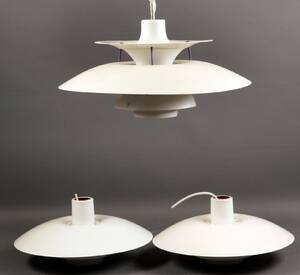 Poul Henningsen for Louis Poulsen. PH 4 samt PH5 pendler. 3