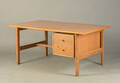 Hans J. Wegner fritstående skrivebord af egetræ