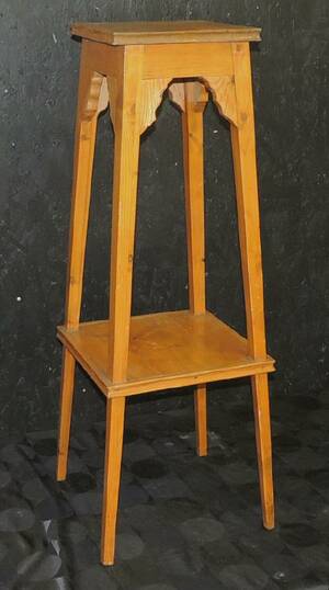Piedestal höjd 99cm