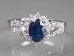 Safir- og brillantring