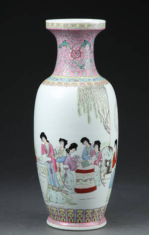 Vase af porcelæn, Kina, 1900-tallet