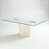 Bord i sten och glas