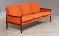 Dansk møbelproducent tre pers. sofa med stel af mahogni