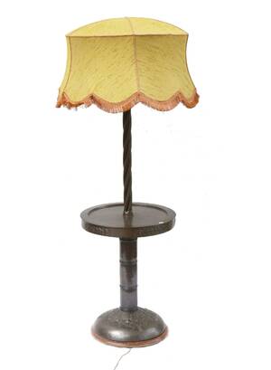 Golvlampa med bordsskiva, jugend, 1900-talets början