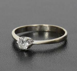 Diamantring, 18-k vitguld