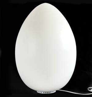 Bordslampa, Uovo, Fotana Arte, 1900-talets andra hälft