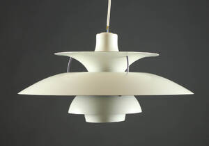 Poul Henningsen, PH5-pendel, hvidlakeret