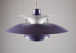 Poul Henningsen. PH5 pendel, lilla