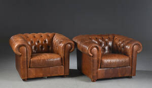 Par lænestole, Chesterfield stil af læder.2
