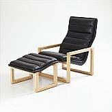 Fåtölj med fotpall