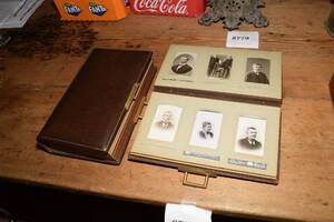 Vykortsalbum 2 st, med 1880-talsbilder