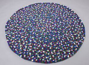 Håndlavet DOT tæppe, Ø 140 cm