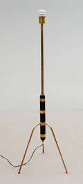 GOLVLAMPA