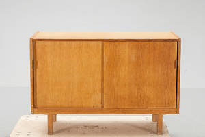 SIDEBOARD