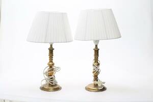 BORDSLAMPOR. Ett par, mässing.