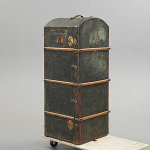 KOFFERT  RESEGARDEROB