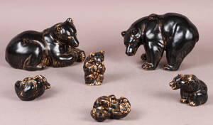 Knud Kyhn for Royal Copenhagen. Samling bjørne af stentøj 6