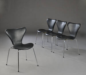 Arne Jacobsen. Fire syverstole model 3107, sort læder 4 Denne vare er sat til omsalg under nyt varenummer 4779366