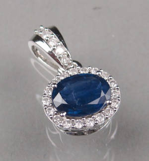 Safir- og diamantvedhæng