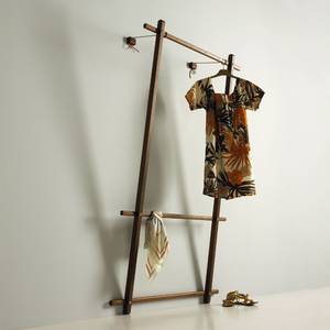 Jonas Pedersen, Extrude garderobemøbel
