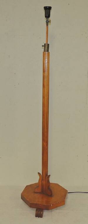 Golvlampa Höjd 118cm