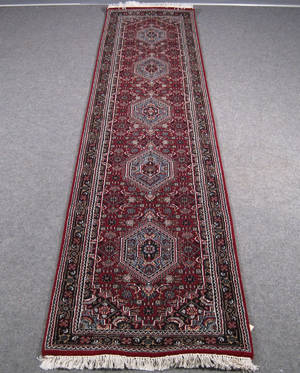 Kashmir Bidjar løber. 80 x 352 cm.