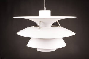 Poul Henningsen. Charlottenborg pendel