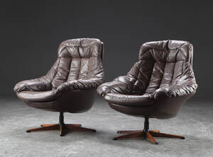 H. W. Klein. Par lænestole, læder 2 