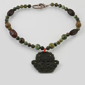 COLLIER