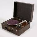Resegrammofon, 1900-talets första hälft