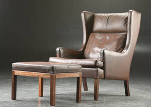 Øreklapstol og skammel, læder, dansk møbelproducent 2