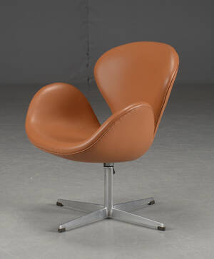 Arne Jacobsen. Lænestol Svanen